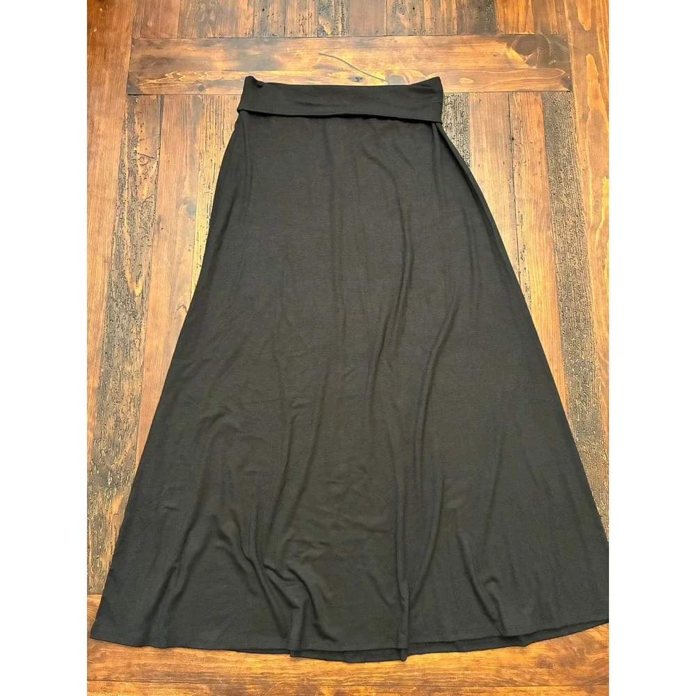 Black Maxi Skirt Fold Over Waist Women's Size Large Casual Flowy NWOT